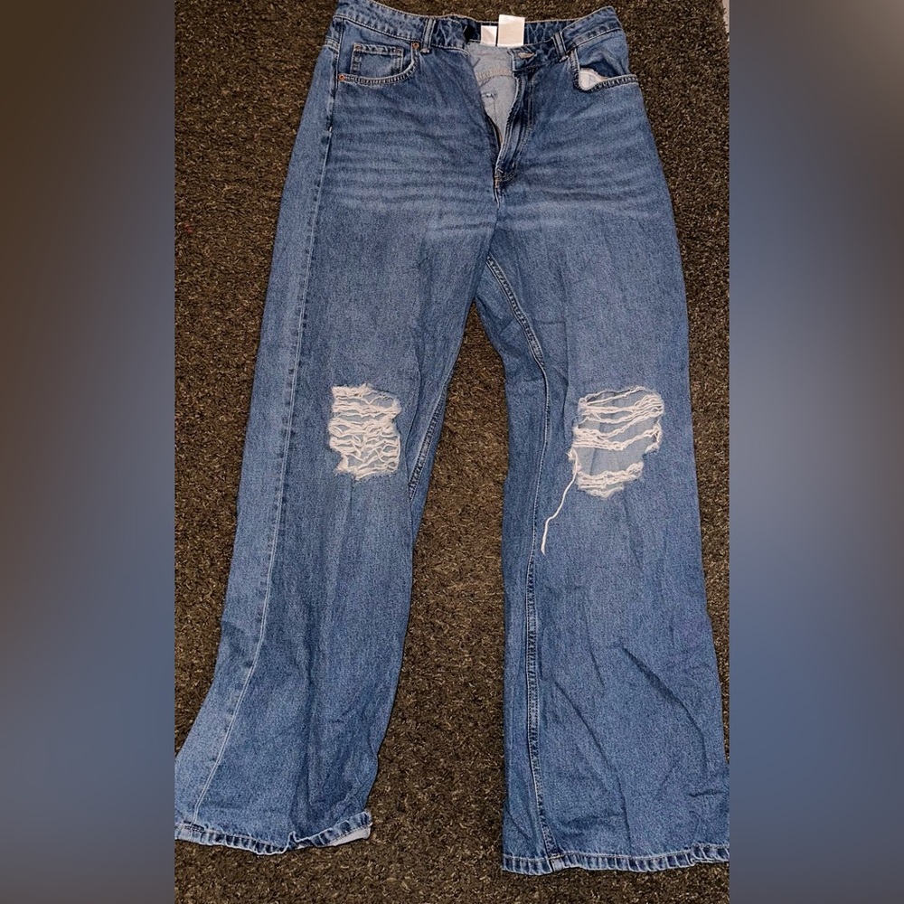 H&M High Waisted Flare Ripped Jeans Dark Wash